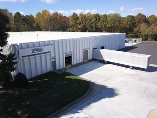 Plus de détails pour 1133 Pressley Rd, Charlotte, NC - Industriel/Logistique à vendre