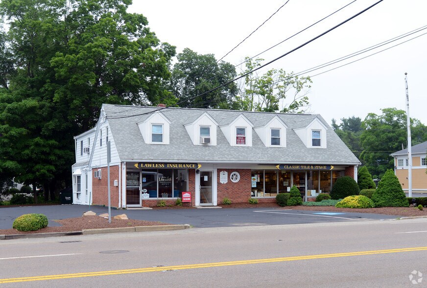 11-13 Whiting St, Hingham, MA à louer - Photo principale – Image 1 sur 3