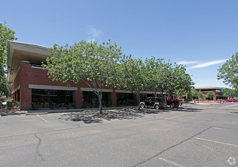 1855 W Baseline Rd, Mesa, AZ à louer - Photo de l’immeuble – Image 3 sur 4