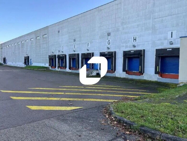 179 A Rue De La Terre Aux Poules, Torvilliers à louer - Photo de l’immeuble – Image 1 sur 7