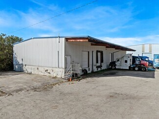Plus de détails pour 3620 S Us Highway 1, Fort Pierce, FL - Industriel/Logistique à louer