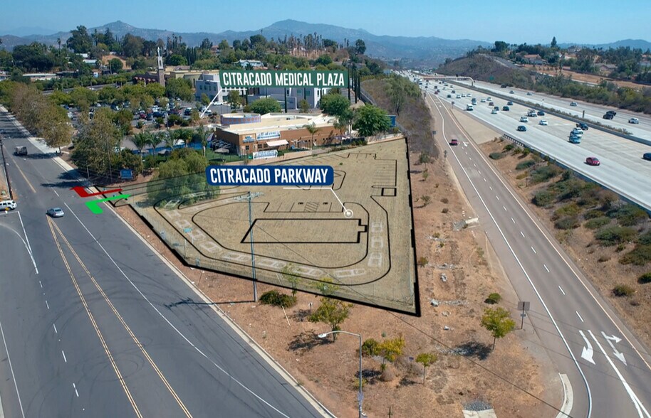 W Citracado Pky, Escondido, CA à vendre - Aérien – Image 2 sur 5