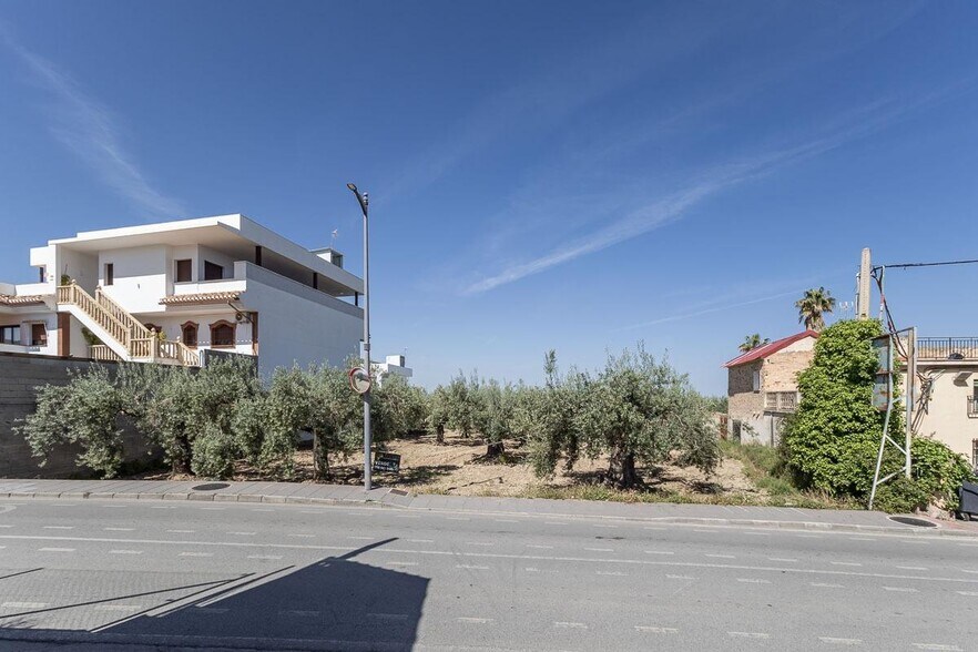 Terrain dans Gójar, Granada à vendre - Photo de l’immeuble – Image 3 sur 12