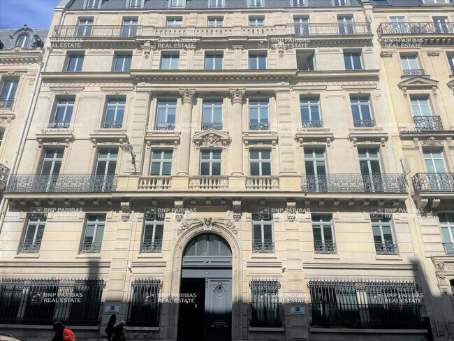 Plus de détails pour 42 Rue De Châteaudun, Paris - Bureau à louer