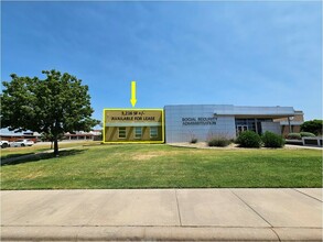 1202 E South 11th St, Abilene, TX à louer Photo de l’immeuble– Image 2 sur 9