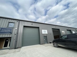 Plus de détails pour 11 Cherry Farm Close, Malton - Industriel/Logistique à louer