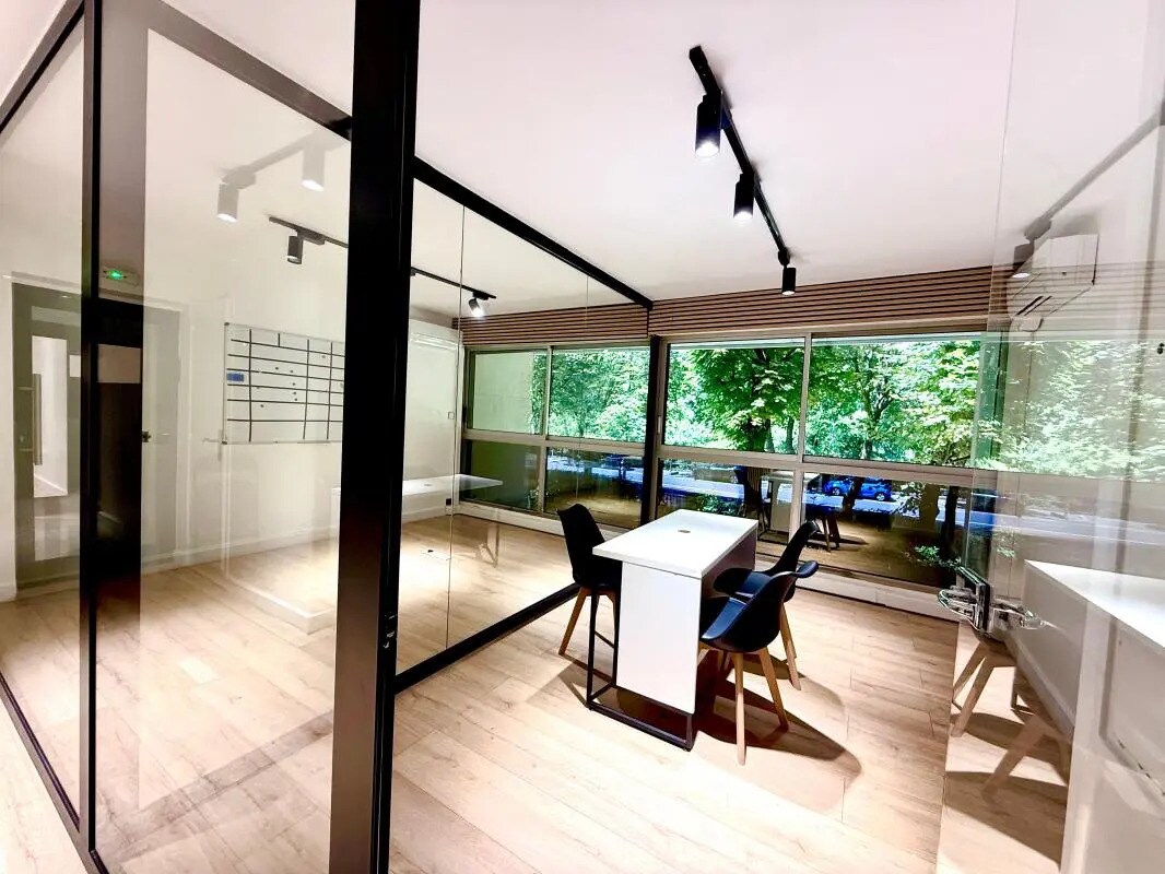 Bureau dans Neuilly-sur-Seine à louer Photo de l’immeuble– Image 1 sur 13