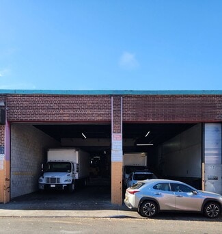 Plus de détails pour 60-20 59th Pl, Maspeth, NY - Industriel/Logistique à louer