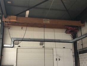 Local d'activités dans Vénissieux à vendre Photo intérieure– Image 2 sur 5