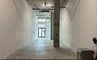 8439 Granville St, Vancouver, BC à vendre Photo intérieure– Image 1 sur 6