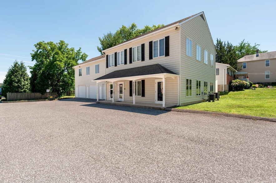 109 Melrose Ave, Catonsville, MD à vendre - Photo de l’immeuble – Image 2 sur 11