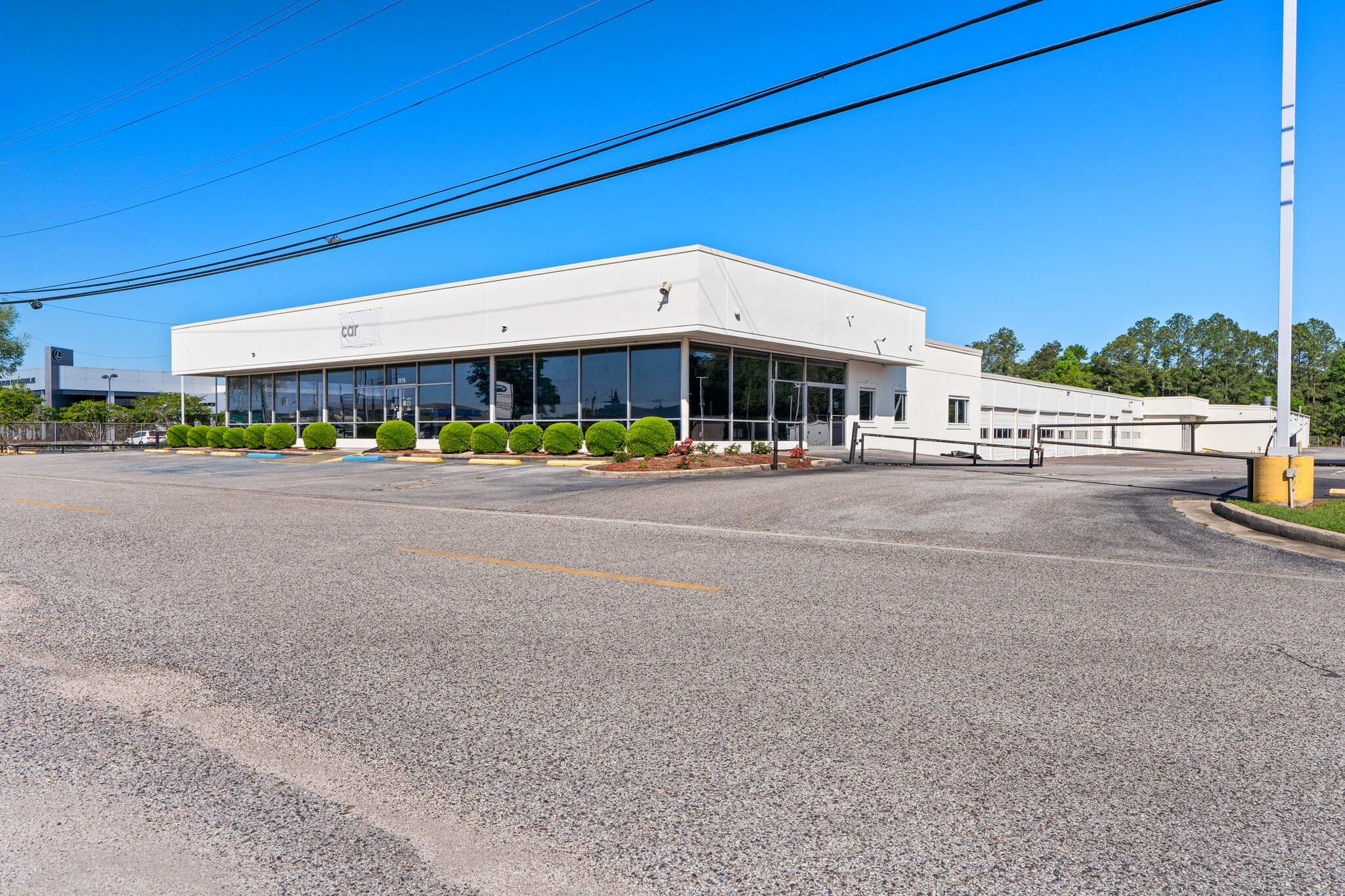 3016 Government Blvd, Mobile, AL à louer Photo de l’immeuble– Image 1 sur 4