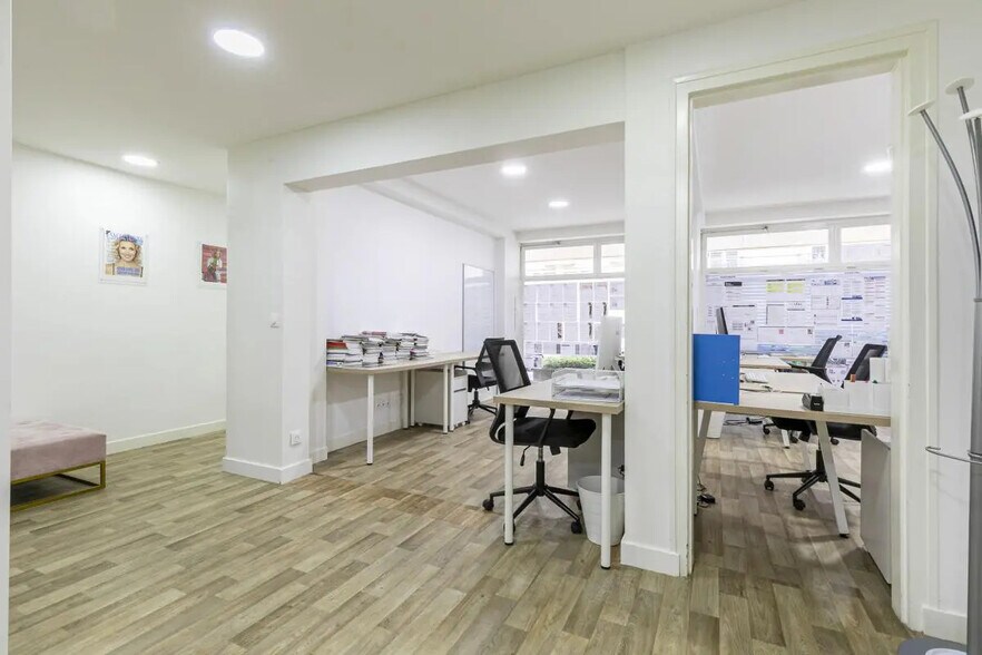 6 Rue Paul Saunière, Paris à louer - Photo intérieure – Image 3 sur 11