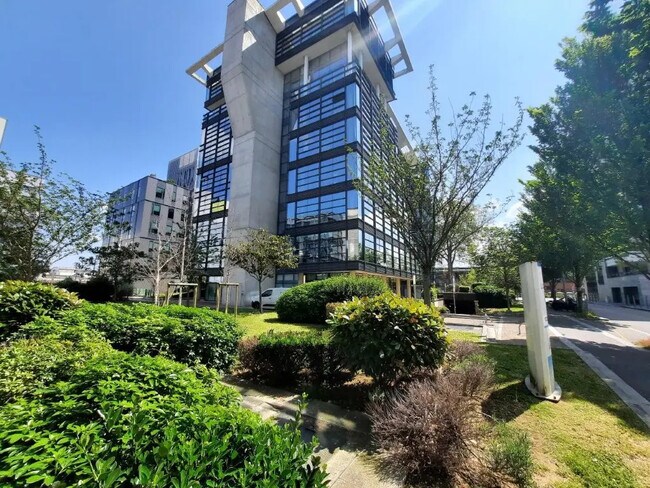 Plus de détails pour Bureau à louer