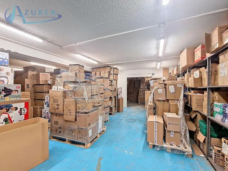 Industriel/Logistique dans Antibes à vendre - Photo intérieure – Image 3 sur 4