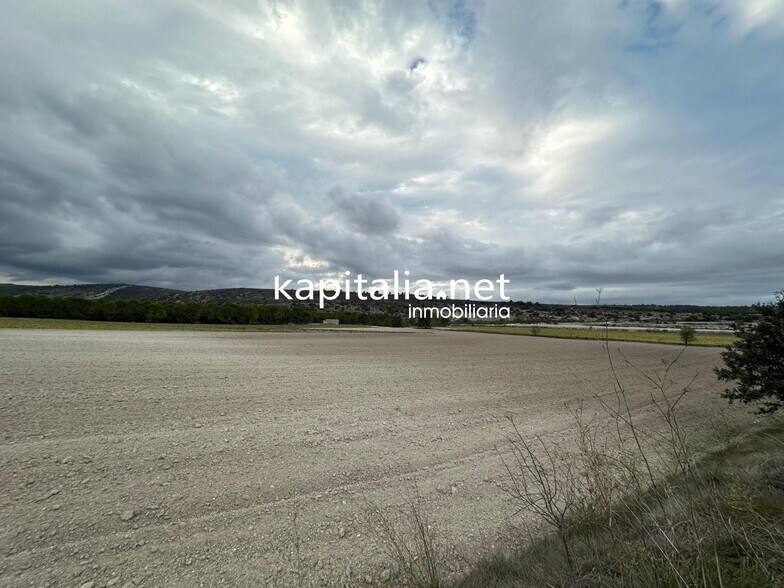 Terrain dans Alfafara, Alicante à vendre - Aérien – Image 3 sur 6