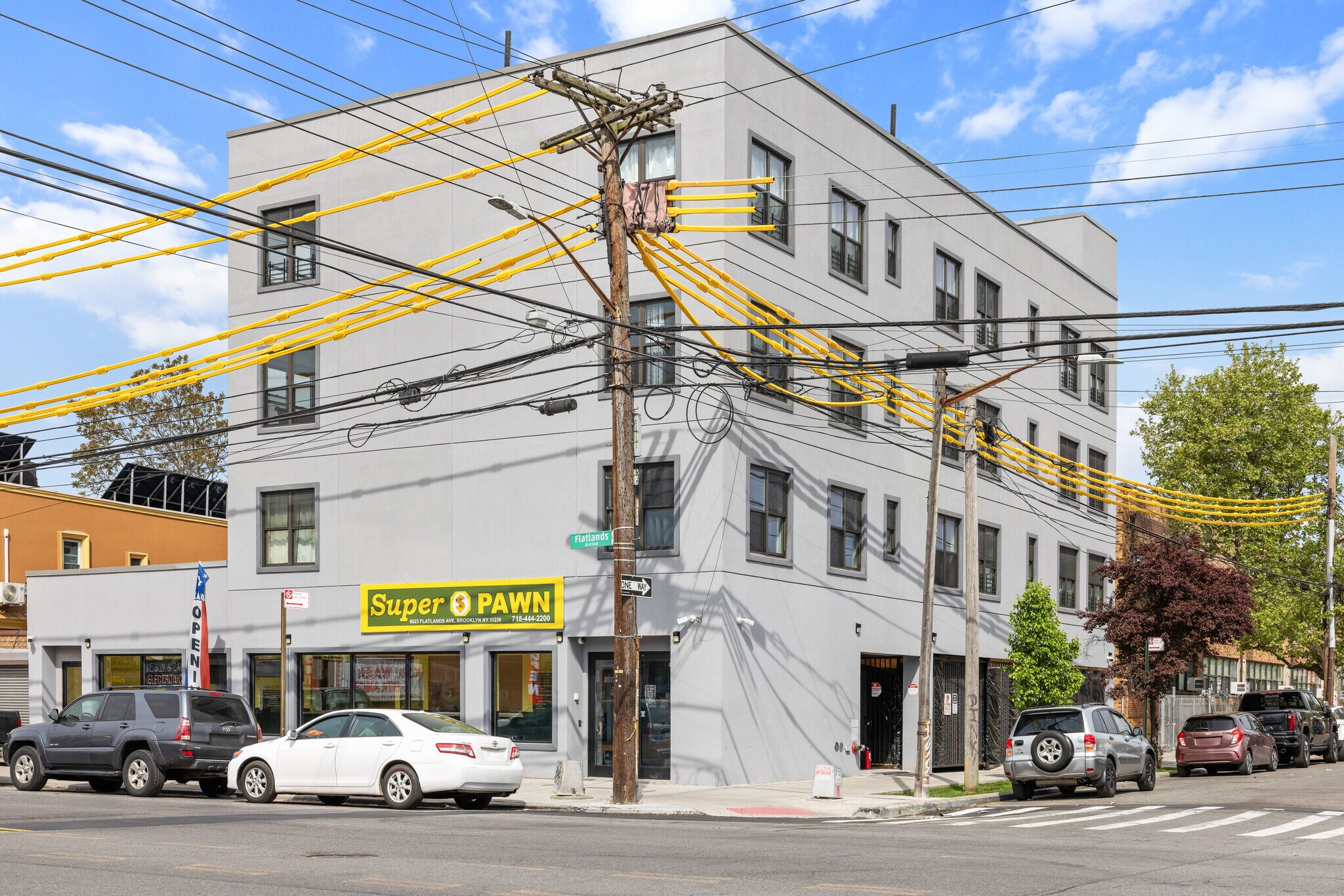 8623 Flatlands Ave, Brooklyn, NY à vendre Photo principale– Image 1 sur 18