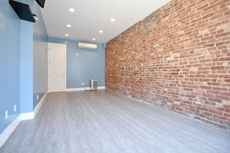 181 Utica Ave, Brooklyn, NY à louer Photo intérieure– Image 1 sur 3