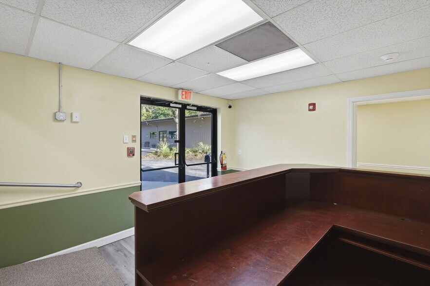 346 N Volusia Ave, Orange City, FL à louer - Photo intérieure – Image 3 sur 66