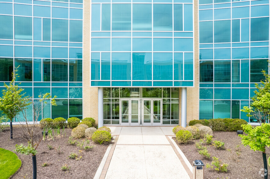 501 Office Center Dr, Fort Washington, PA à louer - Photo de l’immeuble – Image 3 sur 11