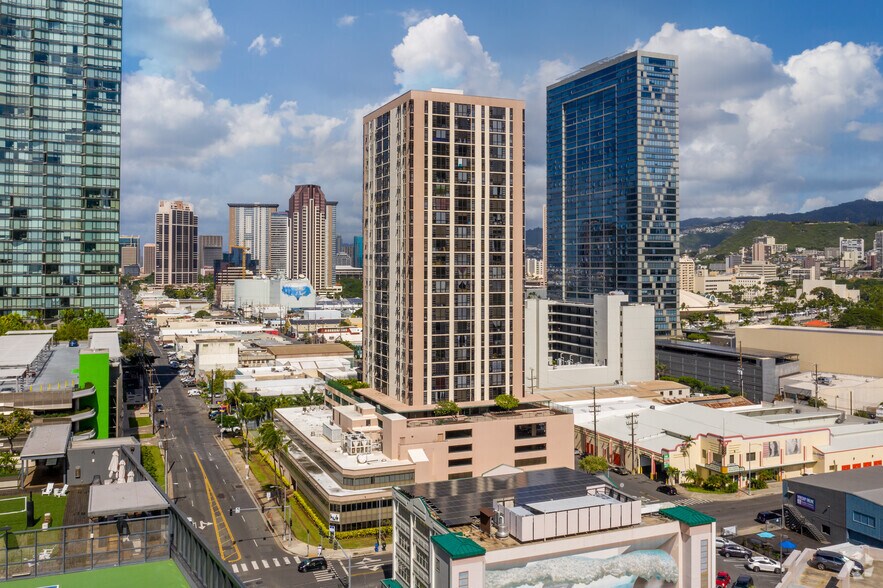 1050 Queen St, Honolulu, HI à louer - Photo principale – Image 1 sur 20
