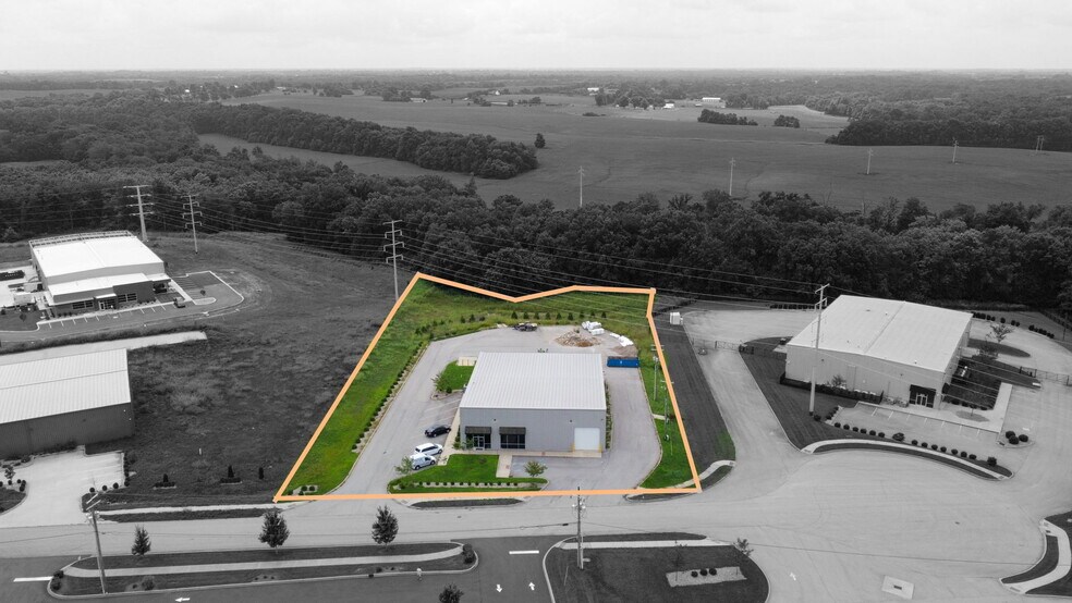 311 Corporate Dr, Shelbyville, KY à vendre - Photo de l’immeuble – Image 1 sur 45