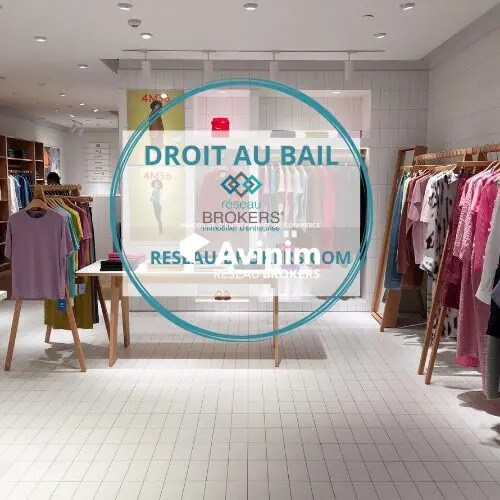 Local commercial dans Marseille à louer Photo de l’immeuble– Image 1 sur 2
