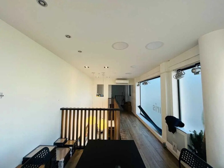 Local commercial dans La Baule-Escoublac à louer - Photo intérieure – Image 2 sur 5