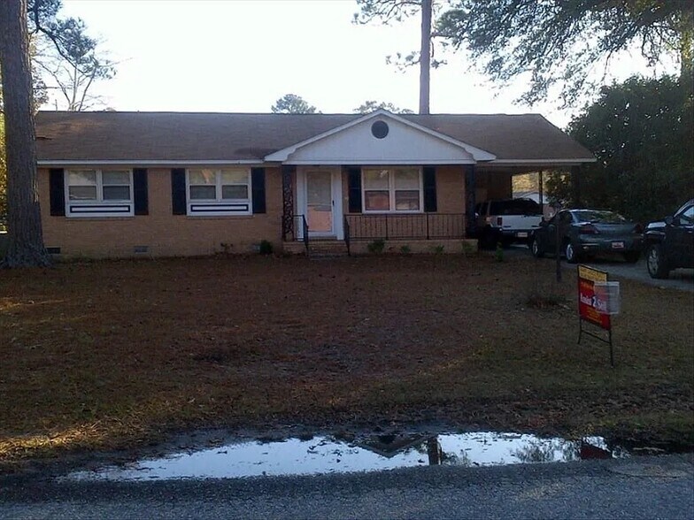200 Hudson Dr, Florence, SC à vendre - Photo de l’immeuble – Image 3 sur 15