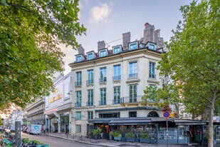 Plus de détails pour 2 Boulevard Richard Lenoir, Paris - Local commercial à louer