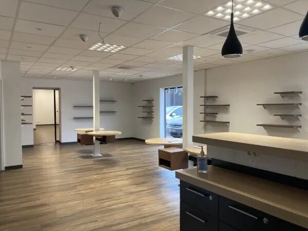 Local d’activités dans Argelès-sur-Mer à louer Photo intérieure– Image 1 sur 4