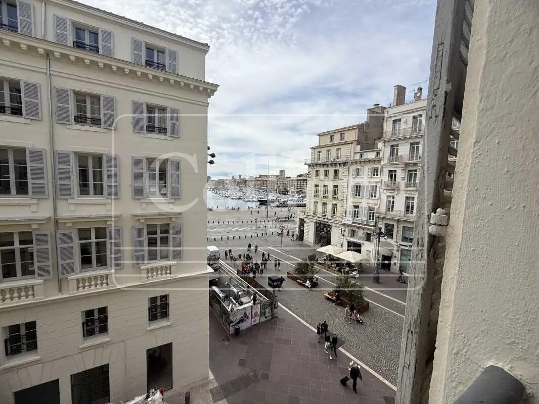 8-10 Voie La Canebiere, Marseille à louer Photo de l’immeuble– Image 1 sur 4