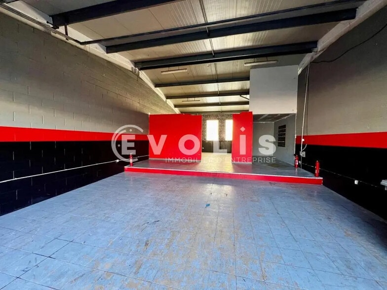 Local d’activités dans Linas à louer - Photo intérieure – Image 3 sur 5