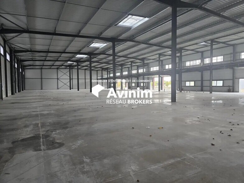 Local d’activités dans Viarmes à louer - Photo intérieure – Image 3 sur 9