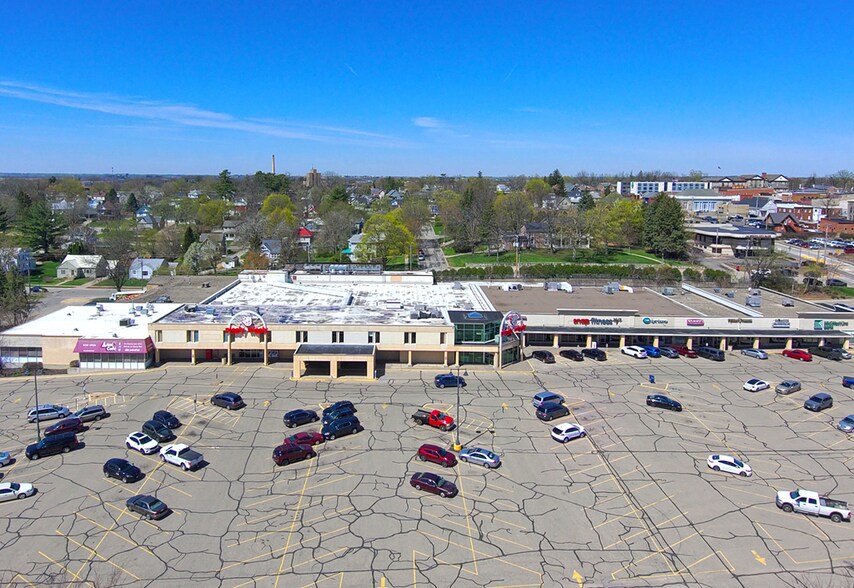 130-300 McGregor Plz, Platteville, WI à vendre - Photo principale – Image 1 sur 9