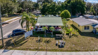 Plus de détails pour 5709 6th St, Zephyrhills, FL - Local commercial à vendre