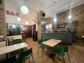 Local commercial dans Barcelone, Barcelona à louer Photo intérieure– Image 1 sur 15