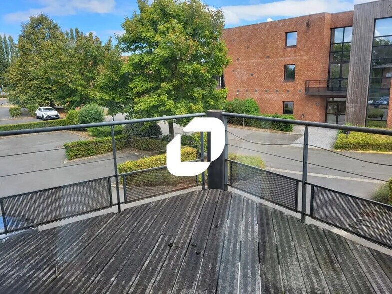 Bureau dans Lezennes à louer - Photo de l’immeuble – Image 3 sur 7