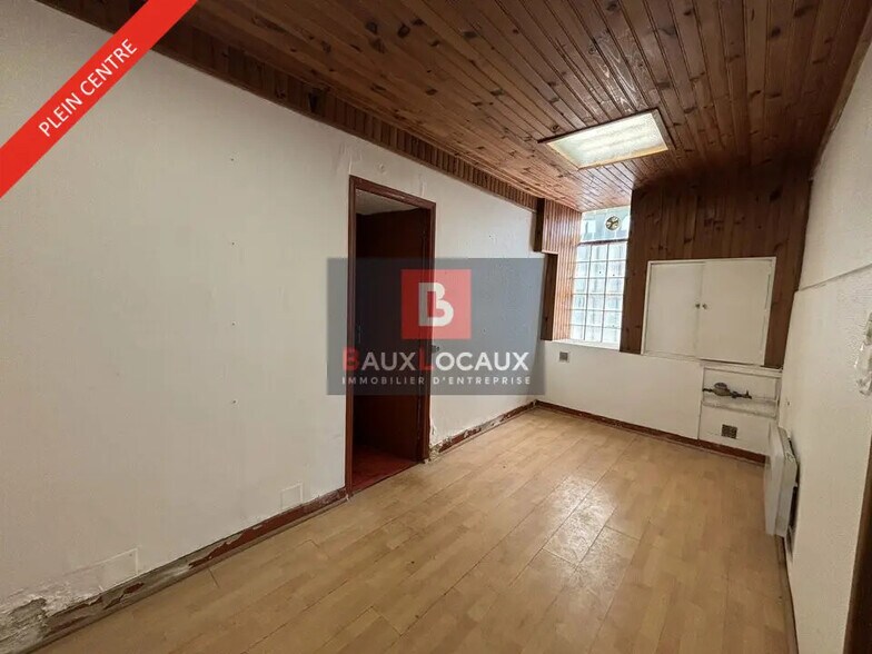 Local commercial dans Avignon à vendre - Photo de l’immeuble – Image 3 sur 6