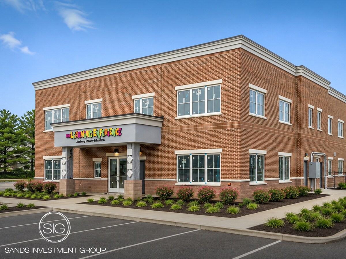 8218 Richmond ave, Alexandria, VA à vendre Photo principale– Image 1 sur 5