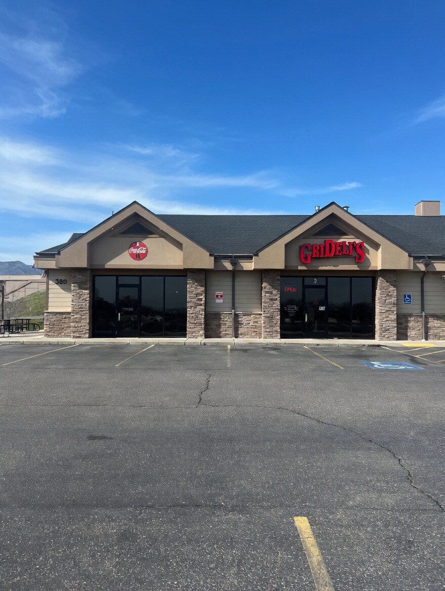 380 N 2000 W, Marriott Slaterville, UT à vendre Photo principale– Image 1 sur 26