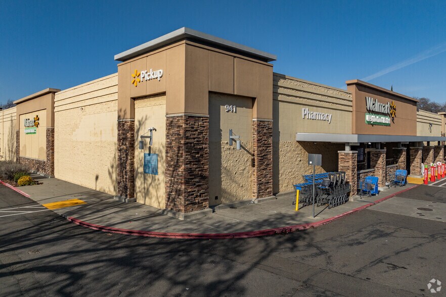 941-1045 Alamo Dr, Vacaville, CA à louer - Photo principale – Image 2 sur 7
