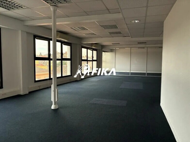 Bureau dans Toulouse à louer - Photo de l’immeuble – Image 2 sur 6