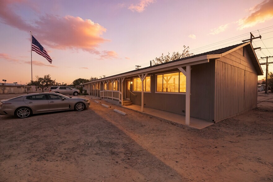 1000 C St, Hawthorne, NV à vendre - Photo de l’immeuble – Image 2 sur 15