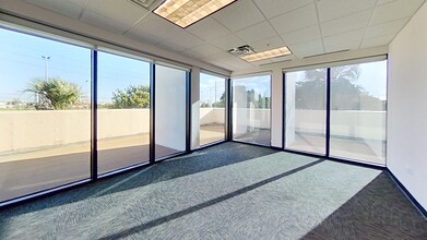 1800 Eller Dr, Fort Lauderdale, FL à louer Photo intérieure– Image 1 sur 9