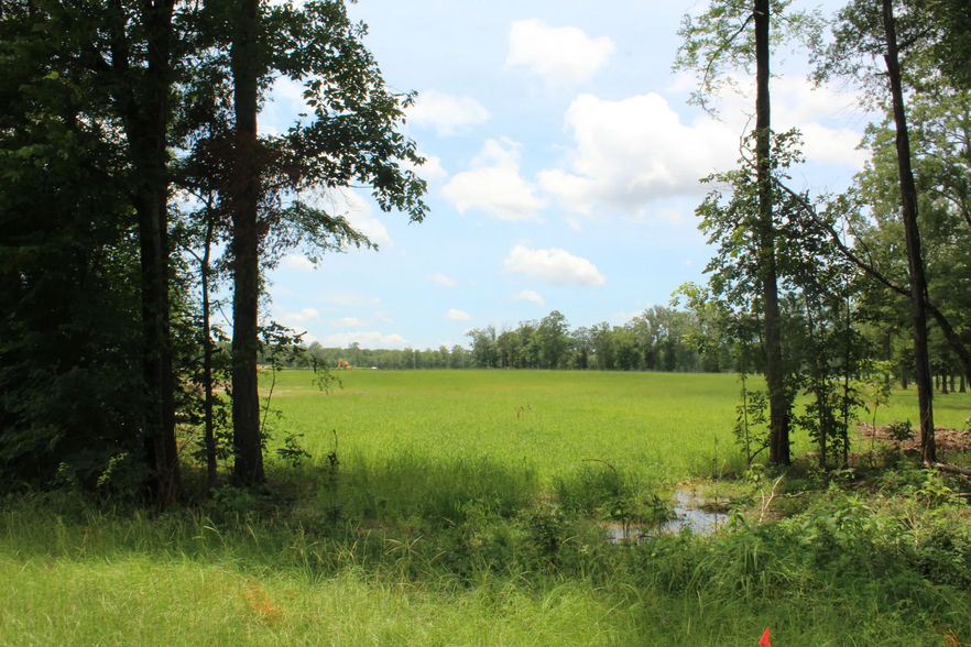Airport Road, Flowood, MS à vendre - Photo de l’immeuble – Image 2 sur 5