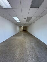 4455-4485 N State Road 7, Lauderdale Lakes, FL à louer Photo intérieure– Image 1 sur 3