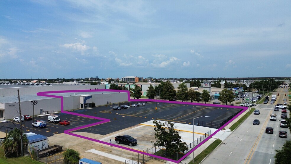 1000 Elmwood Park Blvd, Elmwood, LA à louer - Photo de l’immeuble – Image 3 sur 30