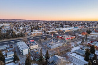 2025-2033 16th Ave NW, Calgary, AB - VUE AÉRIENNE  vue de carte - Image1