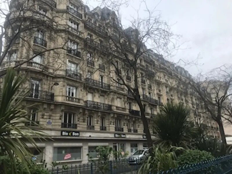 Bureau dans Paris à louer Photo de l’immeuble– Image 1 sur 7